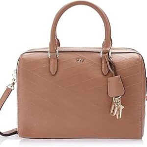 شنطة يد دفل ام دي بيج حريمي من كيه ان واي بلون سي اس اتش كاشو قياس واحد معاصر بولي يوريثين