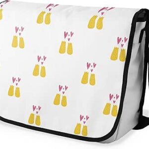 شنطة ماسنجر مدرسية مطبوعة رقمية بحزام اسود للبنات والاولاد من لو جاردين دو لين، شنطة ماسنجر للطلاب، شنط كتف مقاس 29 × 36 سم