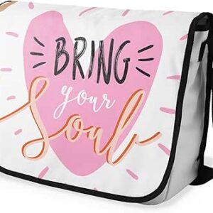 شنطة ماسنجر مدرسية مطبوعة رقمية بحزام اسود للبنات والاولاد من لو جاردين دو لين، شنطة ماسنجر للطلاب، شنط كتف مقاس 29 × 36 سم